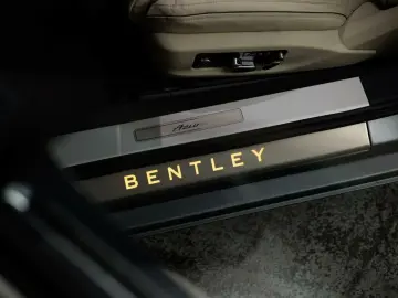 BENTLEY Continental GTC Azure V8