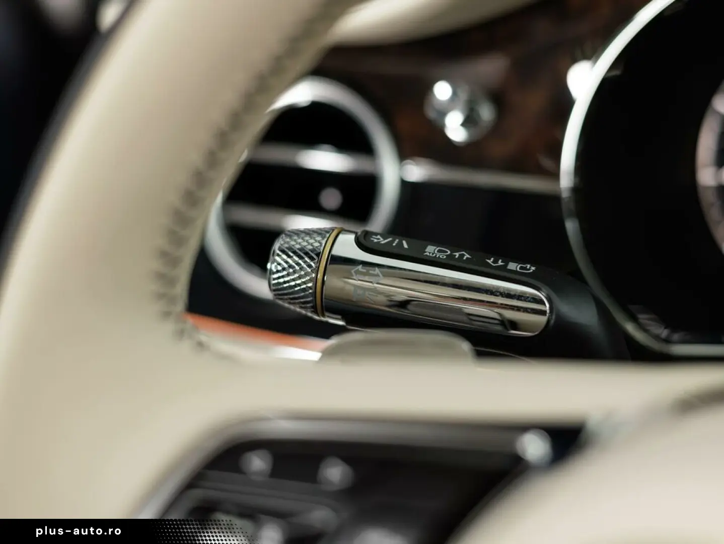 BENTLEY Continental GTC Azure V8