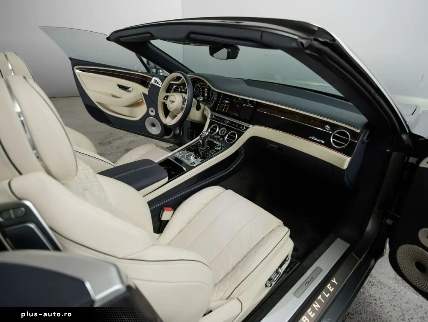 BENTLEY Continental GTC Azure V8