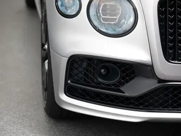 Bentley Flying Spur S V8