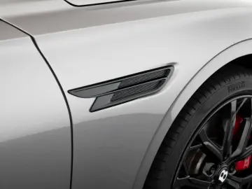 Bentley Flying Spur S V8