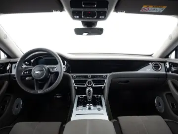 Bentley Flying Spur S V8