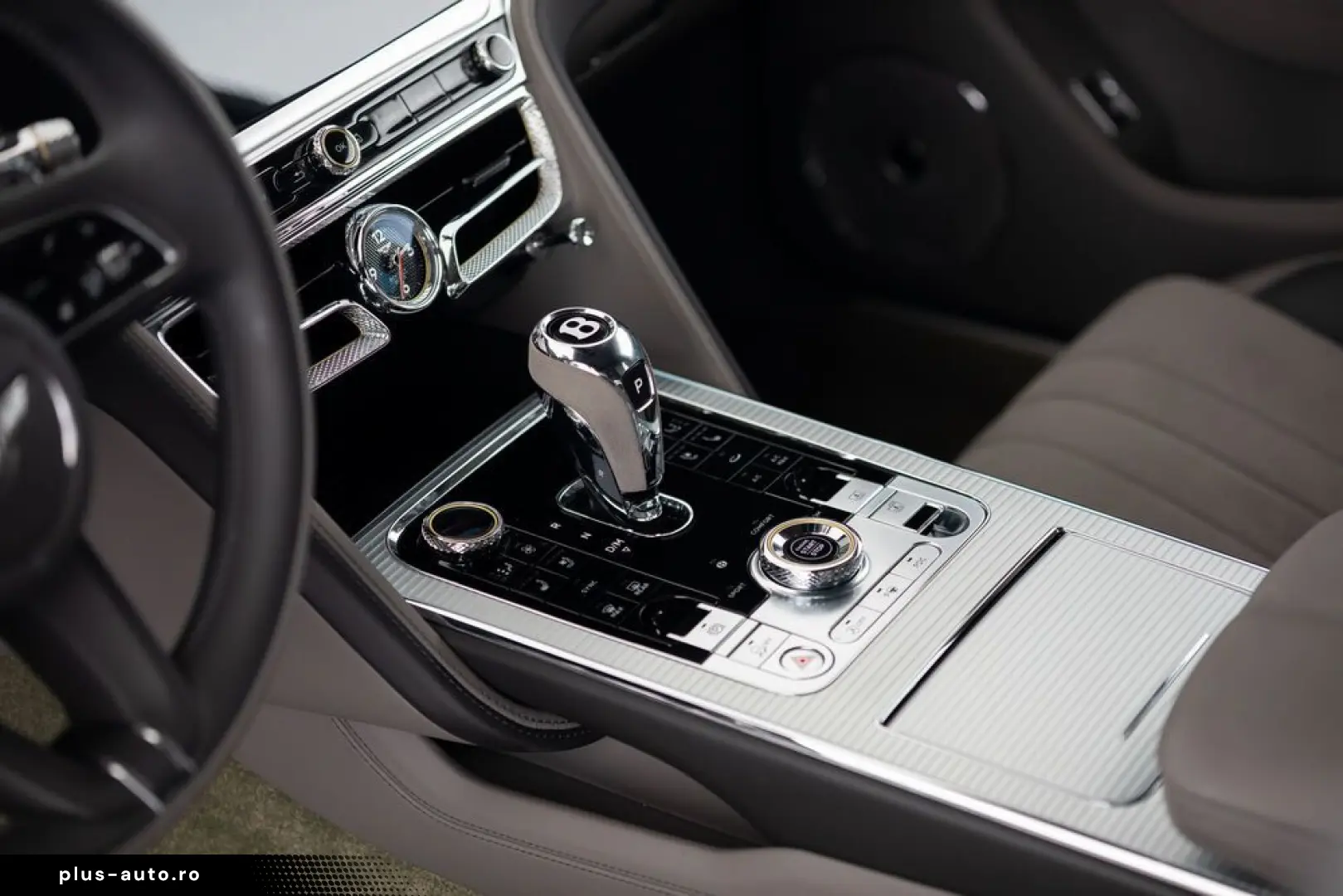 Bentley Flying Spur S V8