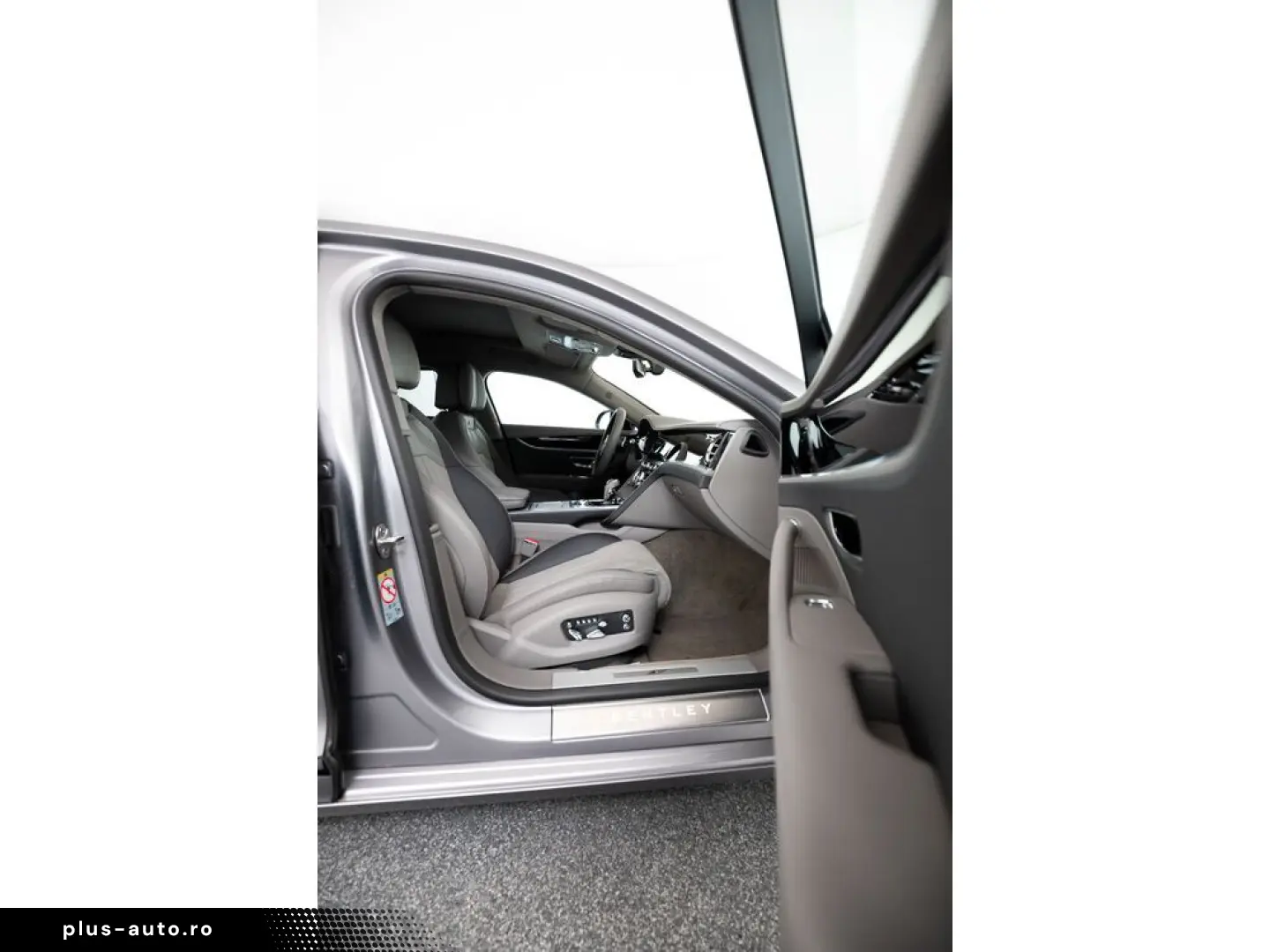 Bentley Flying Spur S V8