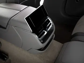 Bentley Flying Spur S V8