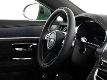 Bentley Flying Spur Speed V8 Hybrid