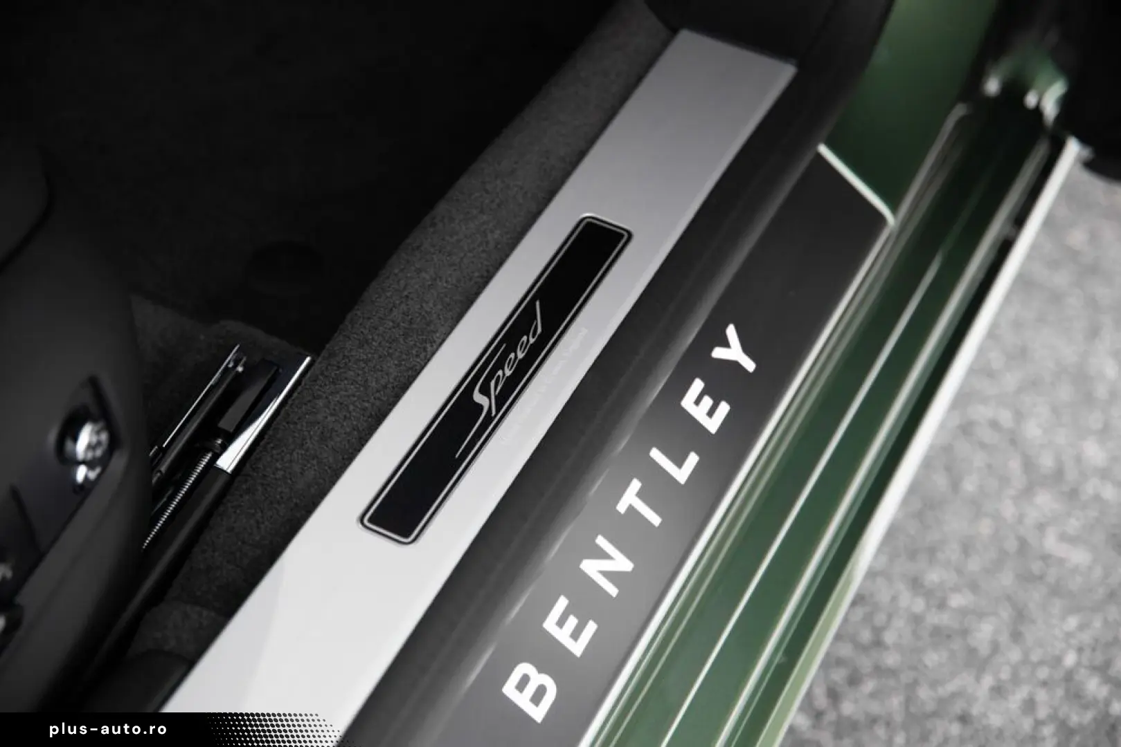 Bentley Flying Spur Speed V8 Hybrid