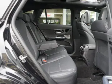 Mercedes Benz - GLC 300 de 4M AMG