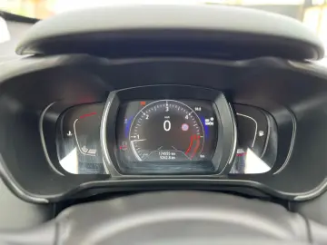 Renault kadjar 1 6 dci INTENS