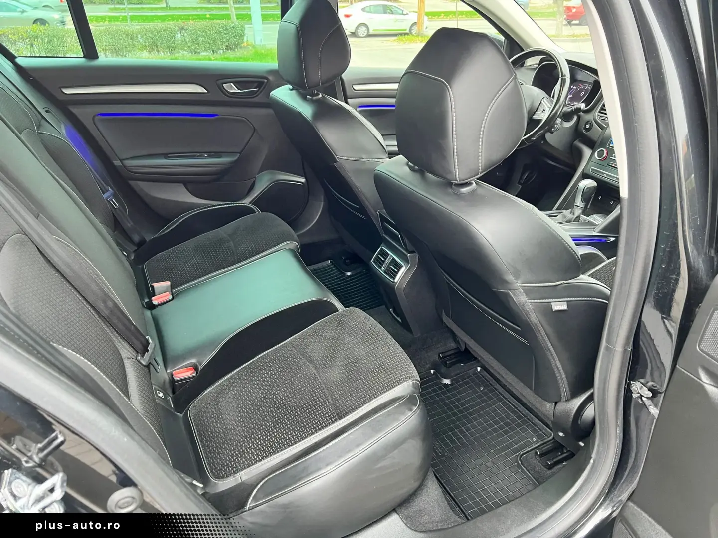 Renault Megane 1 7 dci 150 cp BOSE