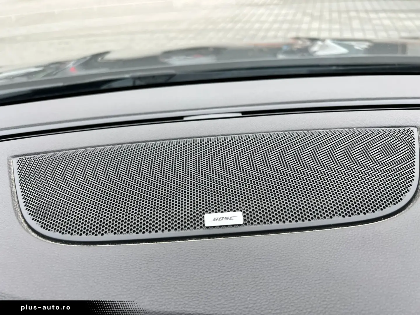 Renault Megane 1 7 dci 150 cp BOSE