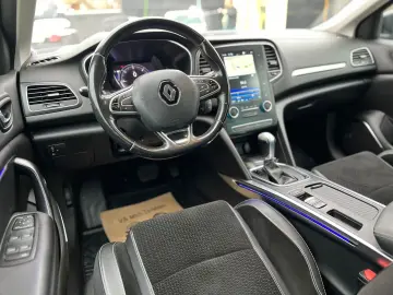 Renault Megane 1 7 dci 150 cp BOSE