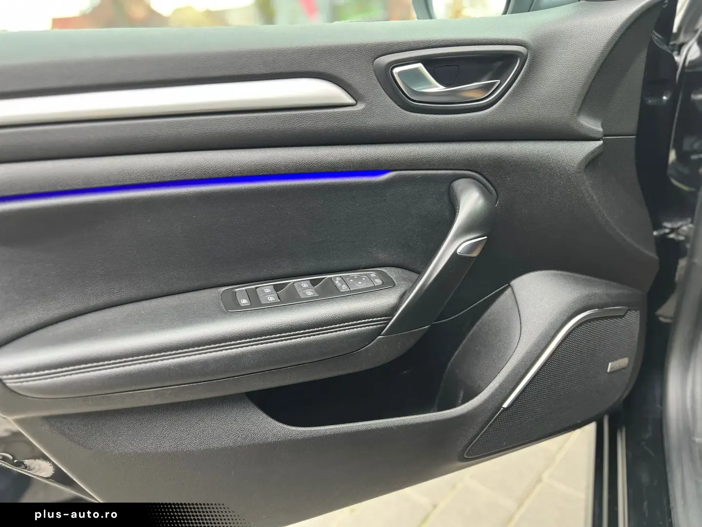 Renault Megane 1 7 dci 150 cp BOSE