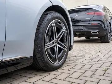 EQE 500 4M AMG Sport Premium Hyperscreen Distr.