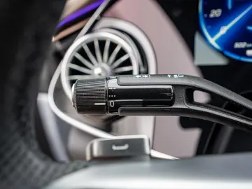 EQE 500 4M AMG Sport Premium Hyperscreen Distr.