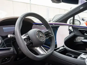 EQE 500 4M AMG Sport Premium Hyperscreen Distr.