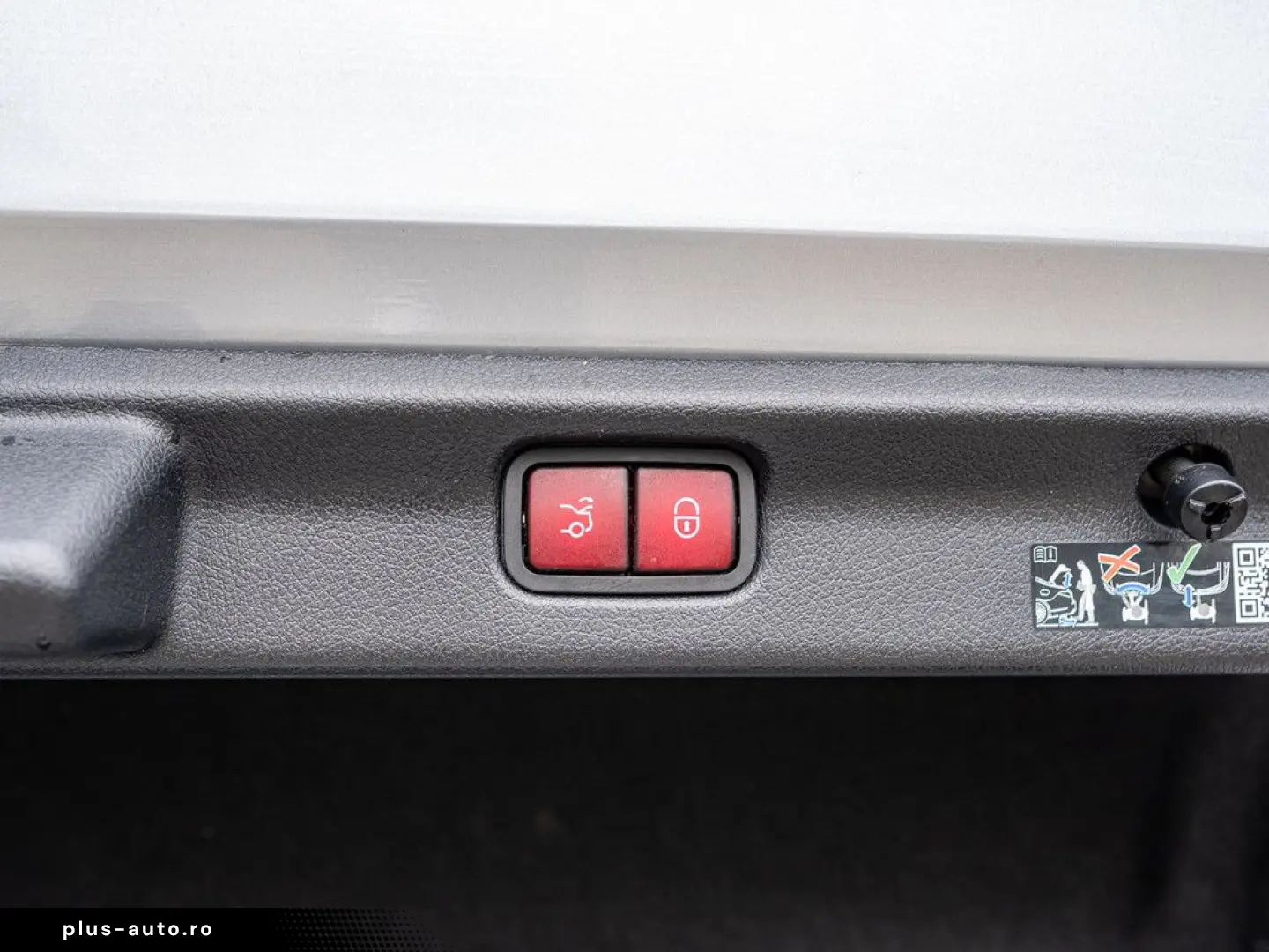 EQE 500 4M AMG Sport Premium Hyperscreen Distr.