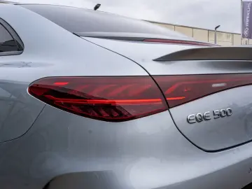 EQE 500 4M AMG Sport Premium Hyperscreen Distr.