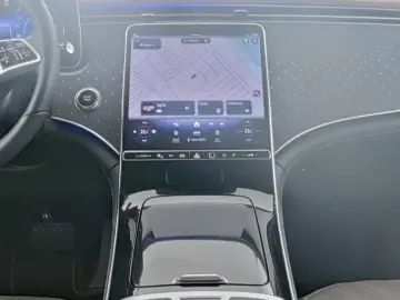 EQE 350 4M SUV Edition Electric Airm Pano Sitzkl