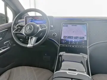 EQE 350 4M SUV Edition Electric Airm Pano Sitzkl