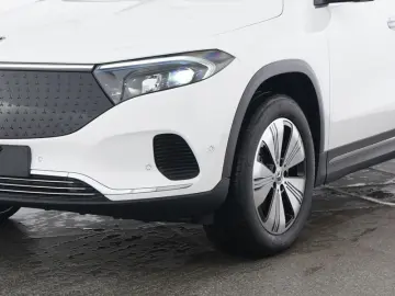 EQA 300 4M PROG-ADV  AHK PANO FAP 360 SOUND WDGS