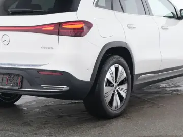 EQA 300 4M PROG-ADV  AHK PANO FAP 360 SOUND WDGS