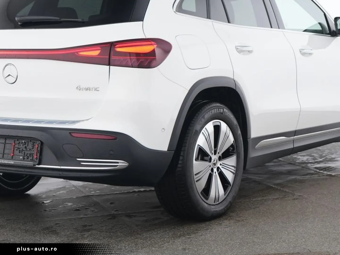 EQA 300 4M PROG-ADV  AHK PANO FAP 360 SOUND WDGS