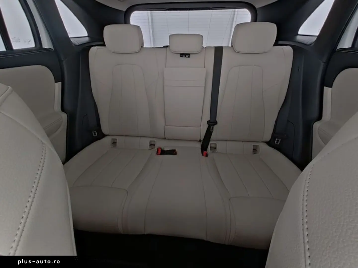 EQA 300 4M PROG-ADV  AHK PANO FAP 360 SOUND WDGS