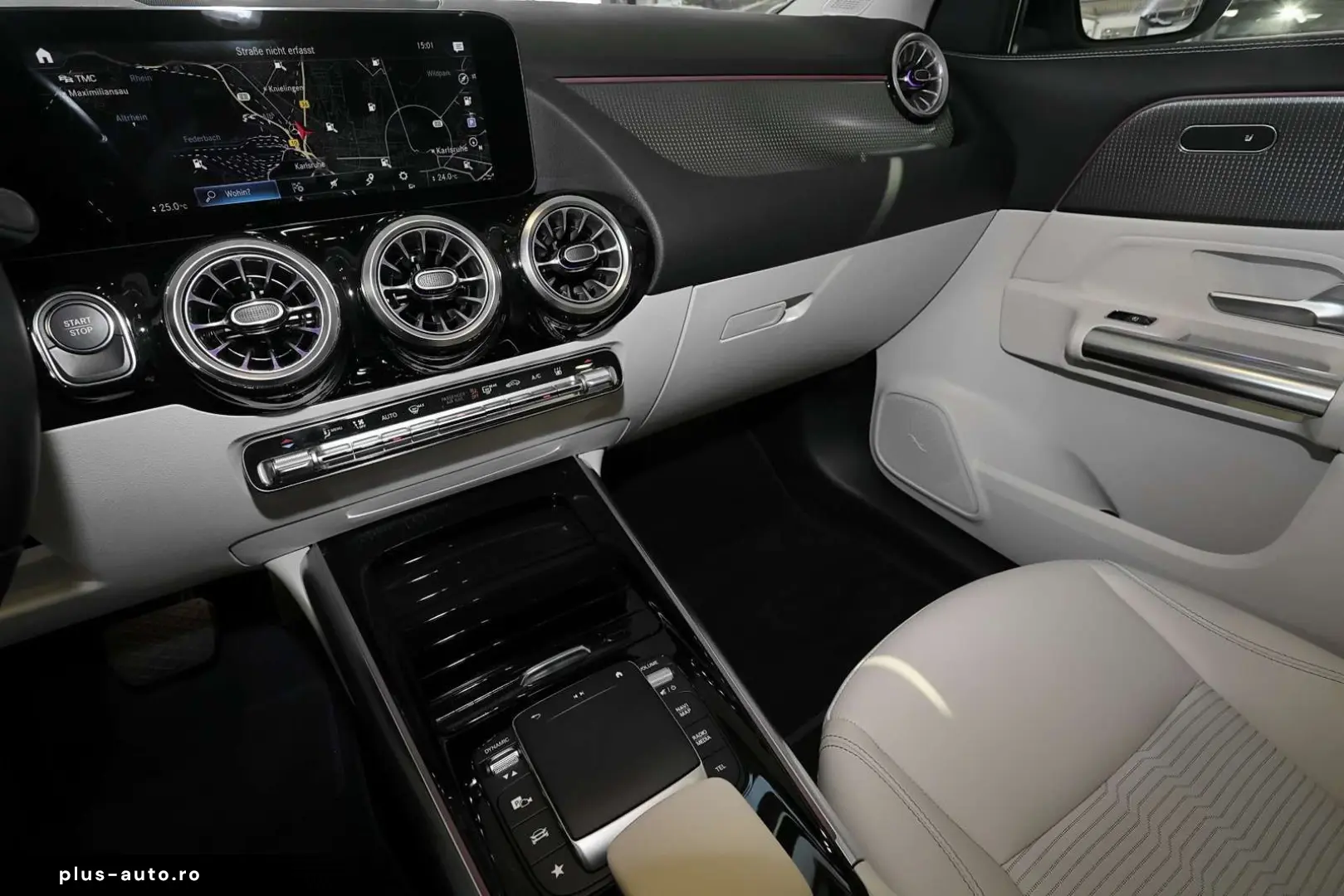 EQA 250 AHK 360  PANORAMA LED CARPLAY MBUX 18