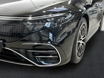 EQS 450  AMG MBUX DIGITAL-LIGHT DISTRO Pano 360