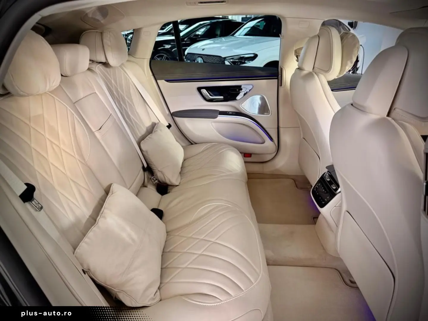 EQS 580 4M AMG MBUX Memory Night Ambiente 360