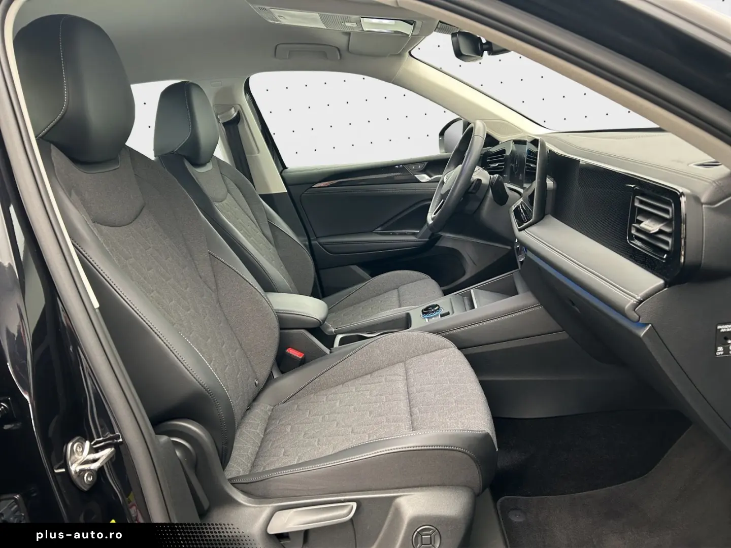 Tiguan 1.5 eTSI DSG NAVI AHK KAM SHZ ASG