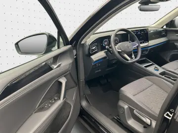 Tiguan 1.5 eTSI DSG NAVI AHK KAM SHZ ASG