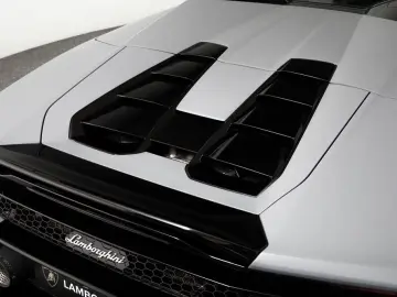 Lamborghini  Huracán Evo Spyder AWD