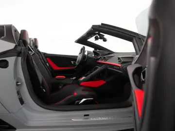 Lamborghini  Huracán Evo Spyder AWD