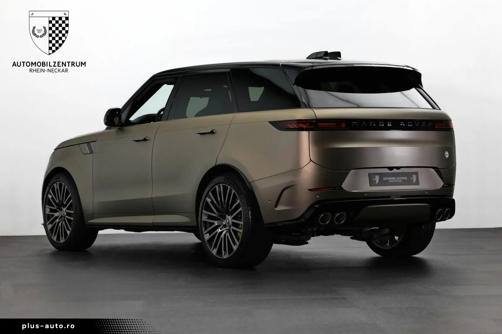 Range Rover Sport P635 SV Edition One Bronze