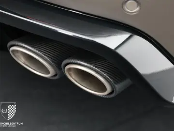 Range Rover Sport P635 SV Edition One Bronze