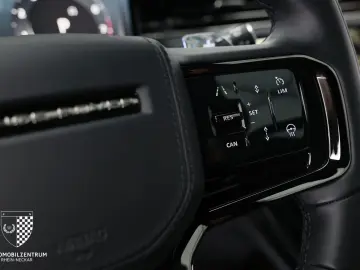 Range Rover Sport P635 SV Edition One Bronze