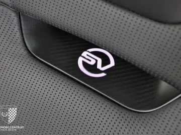 Range Rover Sport P635 SV Edition One Bronze