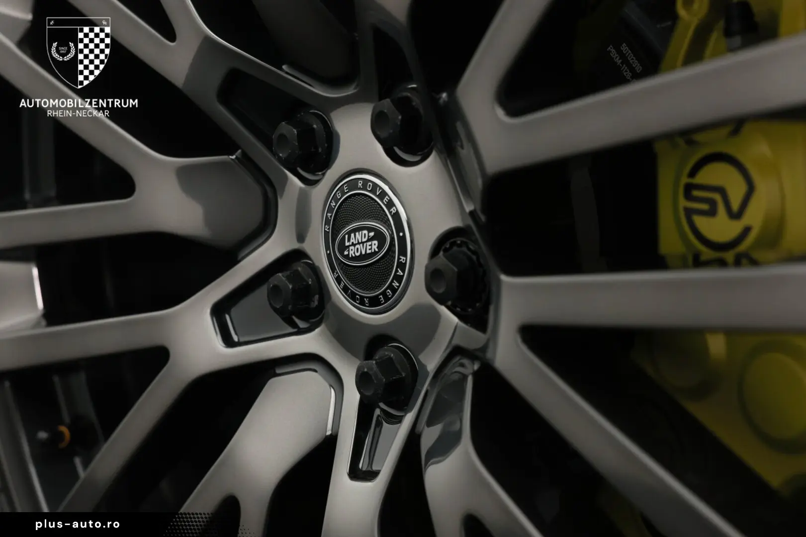 Range Rover Sport P635 SV Edition One Bronze