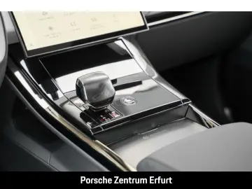 Range Rover Sport SV Edition One