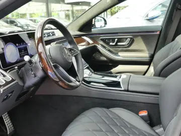 Mercedes-Benz S 500 lang AMG 4M