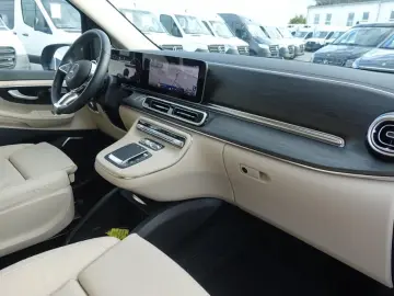 Mercedes-Benz V 250 d AVANTGARDE MOPF long