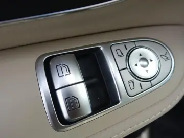 Mercedes-Benz V 250 d AVANTGARDE MOPF long