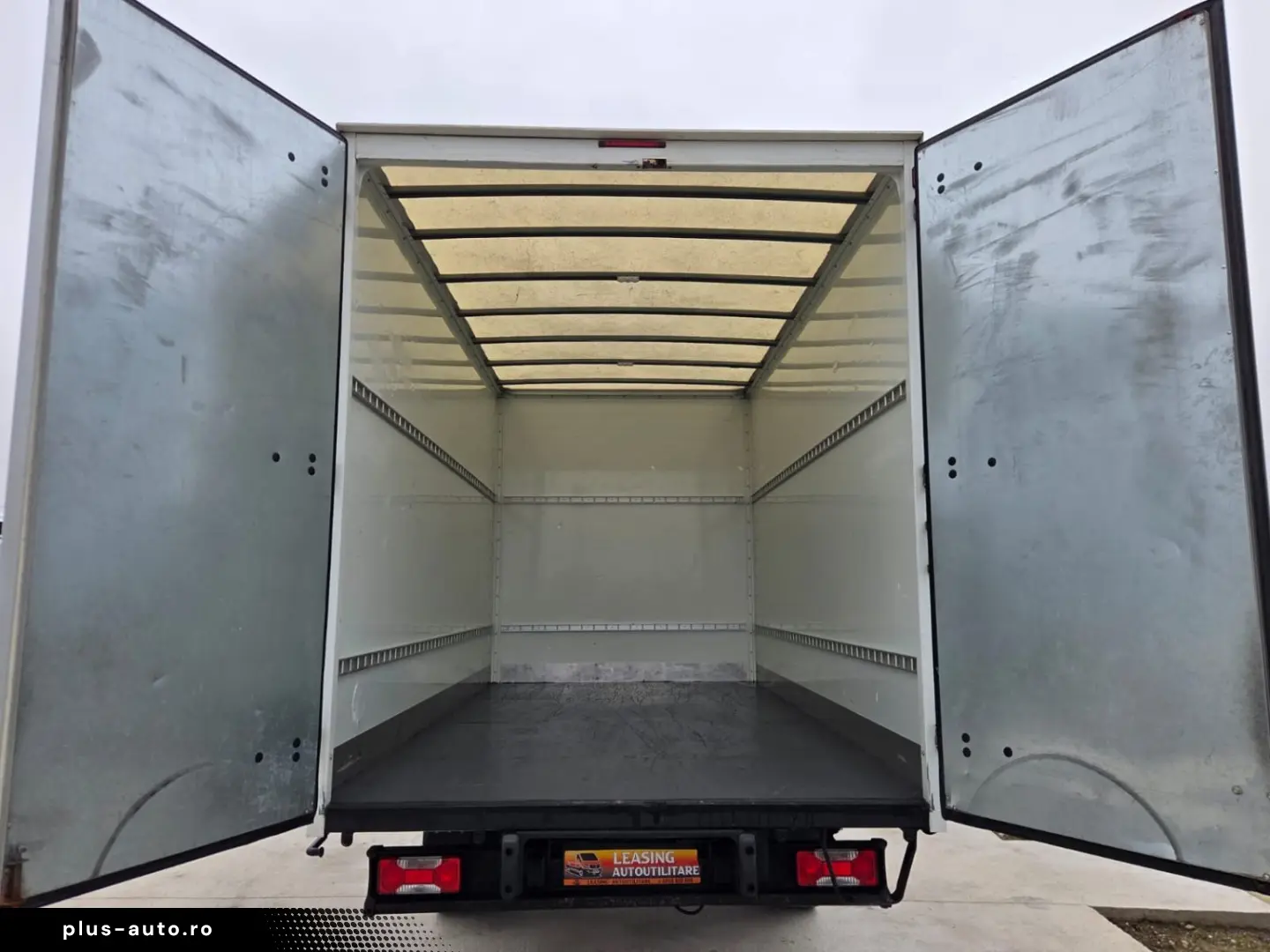 IVECO NEW DAILY CUB L=4.30M