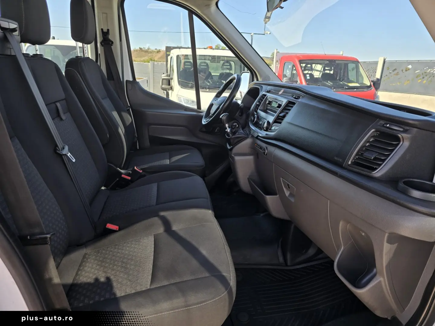 FORD NEW TRANSIT DOKA 7 LOCURI BENA