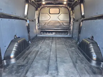 FORD NEW TRANSIT CUSTOM BLACK EDITION L2H1