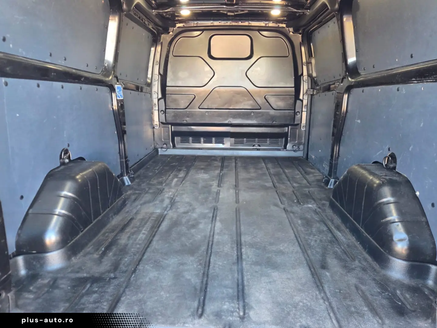 FORD NEW TRANSIT CUSTOM BLACK EDITION L2H1