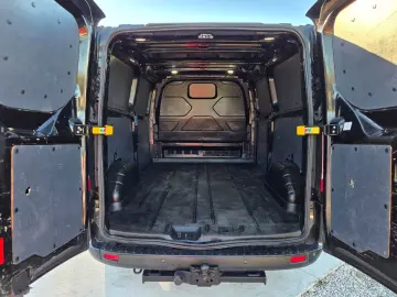 FORD NEW TRANSIT CUSTOM BLACK EDITION L2H1