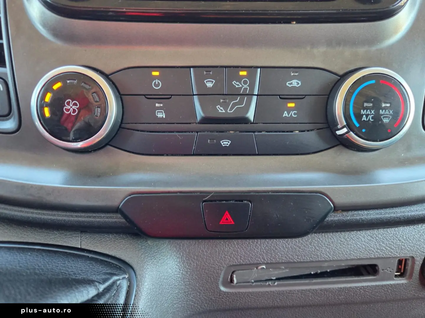 FORD NEW TRANSIT CUSTOM BLACK EDITION L2H1